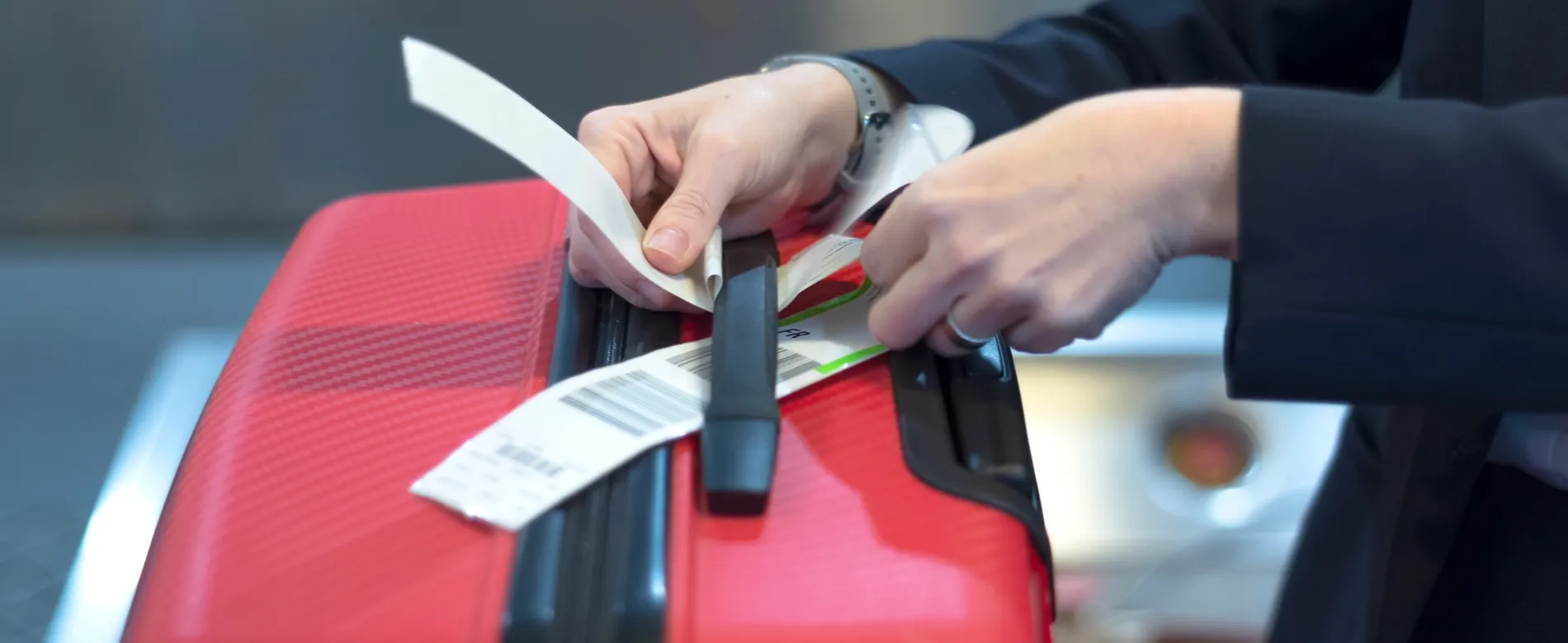 How baggage tags work